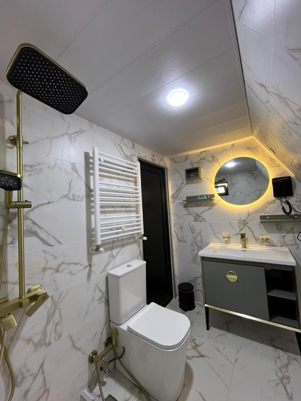 Edelweiss Cottage Kazbegi Екстер'єр фото