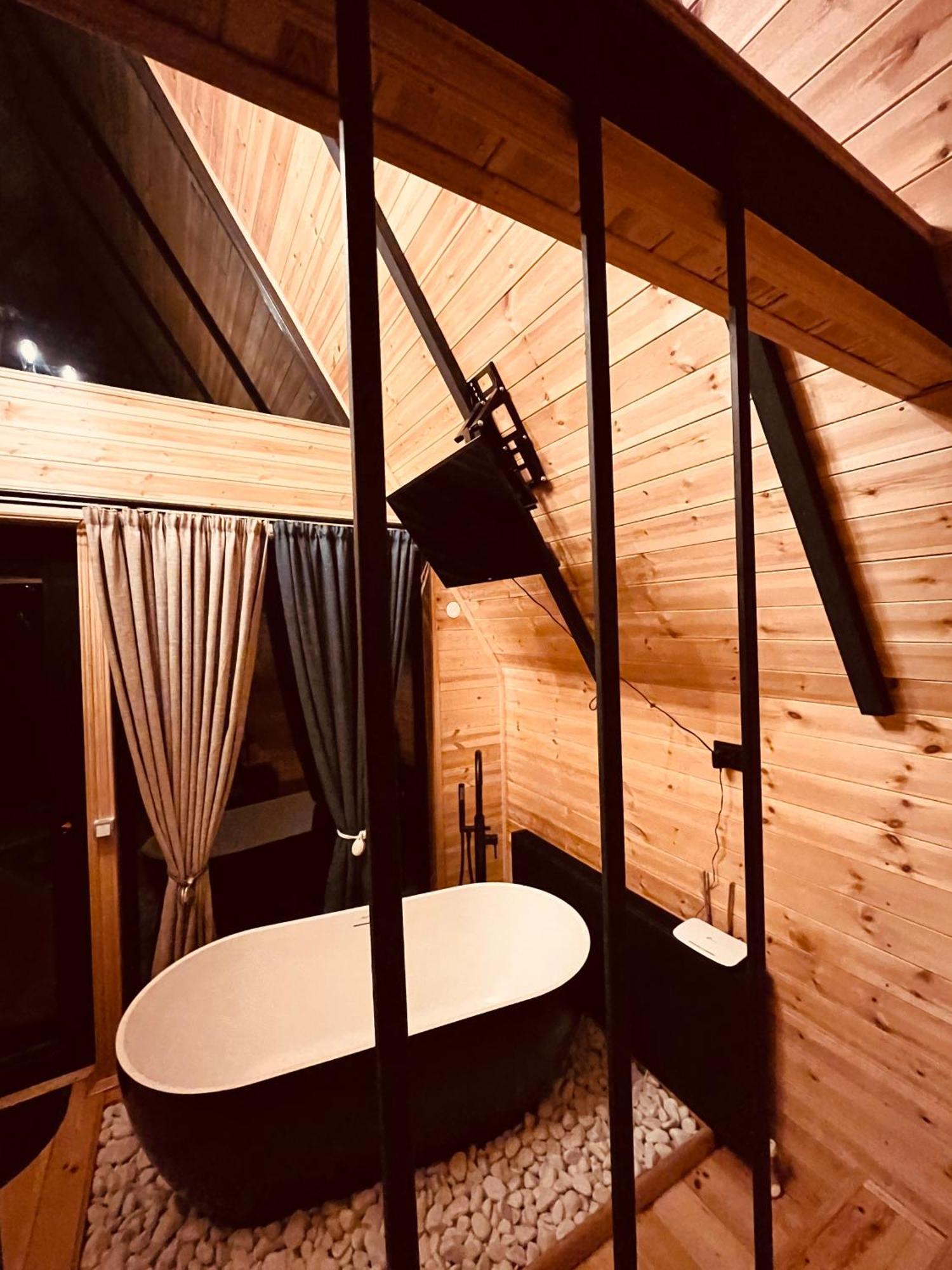 Edelweiss Cottage Kazbegi Екстер'єр фото