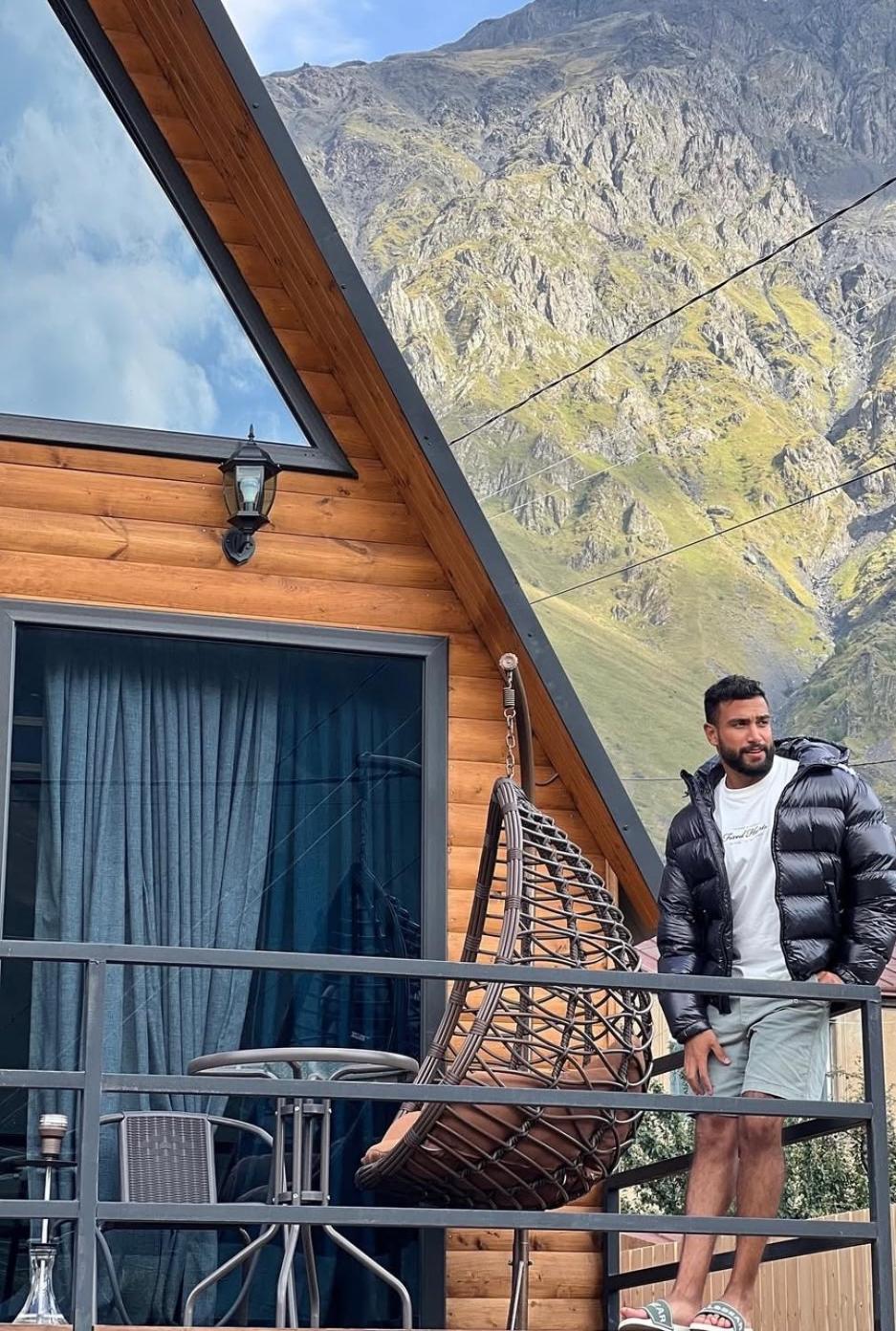 Edelweiss Cottage Kazbegi Екстер'єр фото